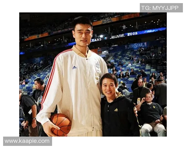 李连杰与姚明的传奇人生与国际影响力探讨 李连杰与姚明的传奇人生与国际影响力探讨